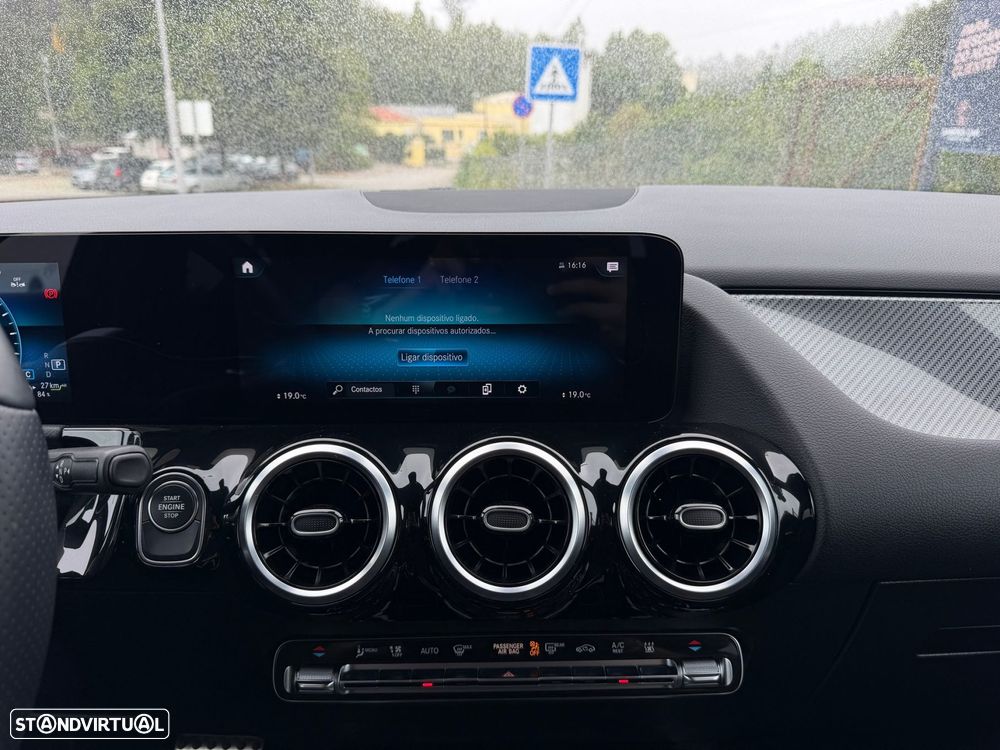 Mercedes-Benz GLA 250 - 27