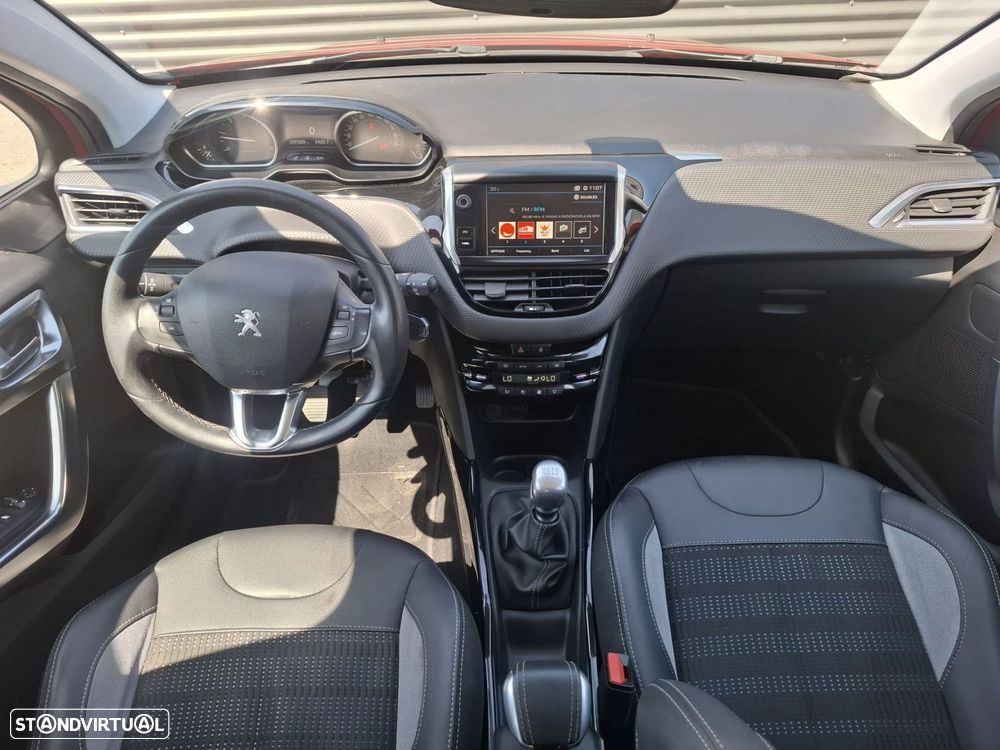 Peugeot 2008 1.6 BlueHDi Allure - 18