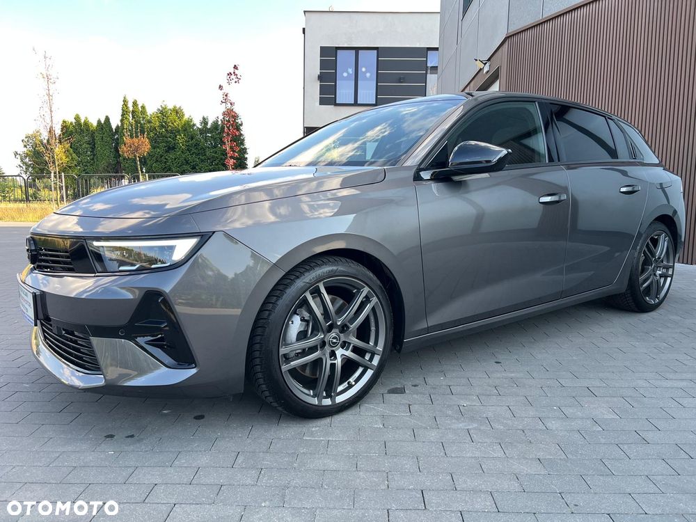 Opel Astra 1.6 T Plug-in Hybrid Ultimate - 2