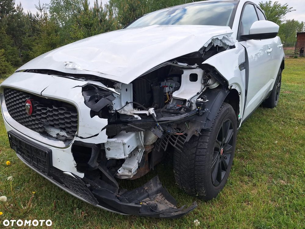 Jaguar E-Pace 2.0 i4D AWD - 2