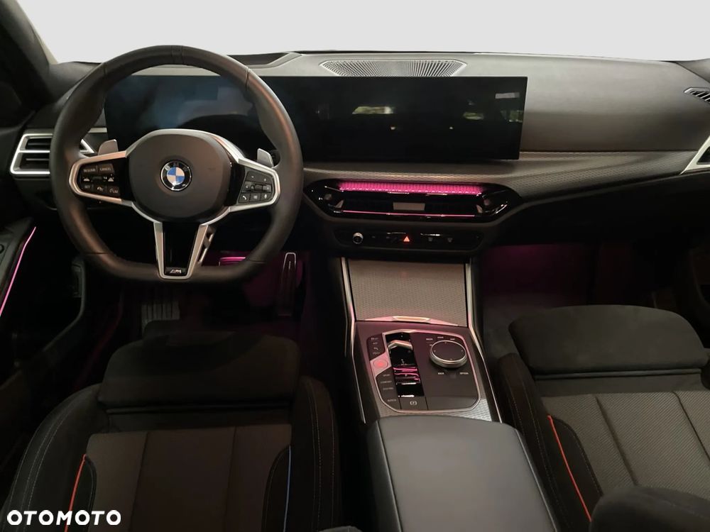 BMW Seria 3 320i xDrive M Sport - 10
