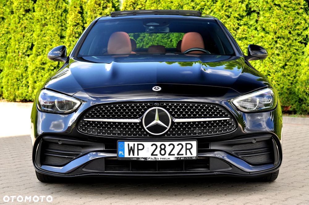 Mercedes-Benz Klasa C 300 4MATIC 9G-TRONIC - 4