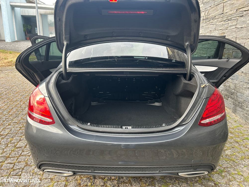 Mercedes-Benz C 250 - 26