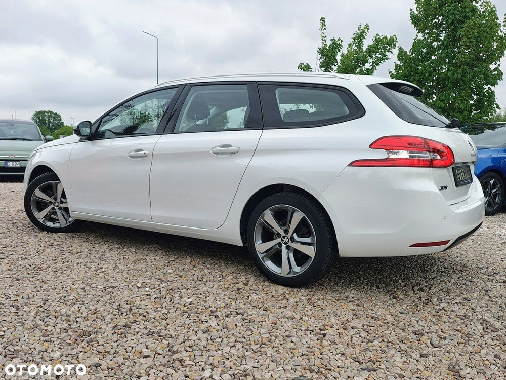 Peugeot 308 - 22