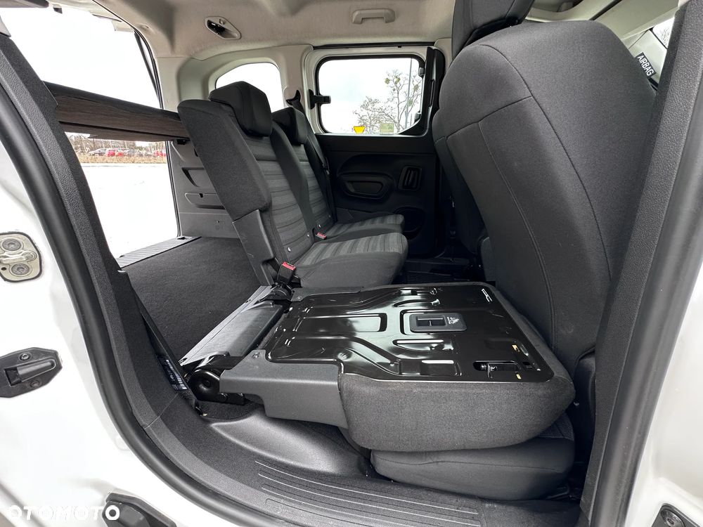 Opel Combo 1.5 CDTI Enjoy S&S - 21