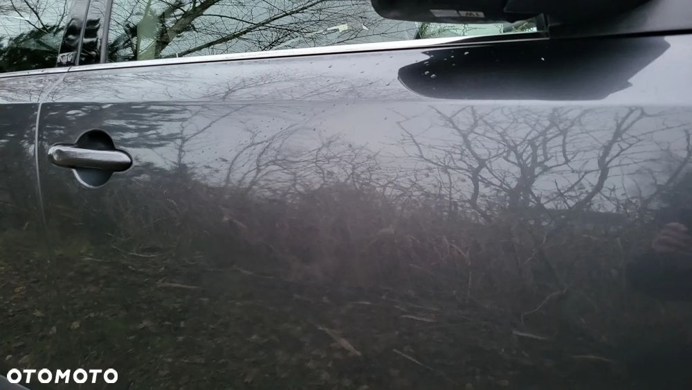 Renault Latitude - 16