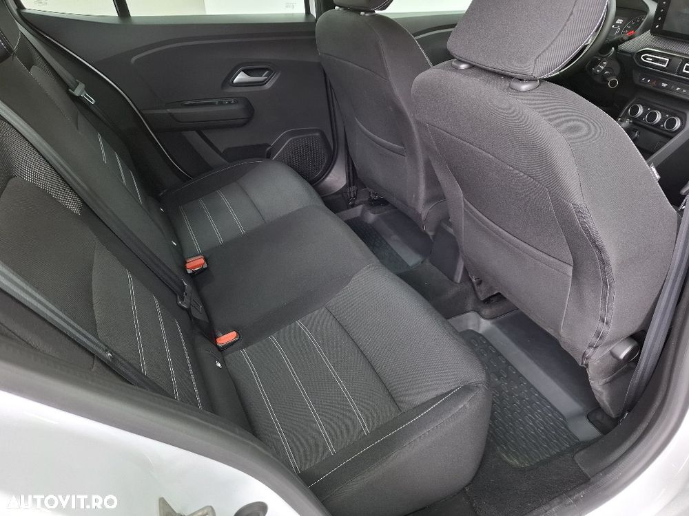 Dacia Logan ECO-G 100 MT6 Expression - 11