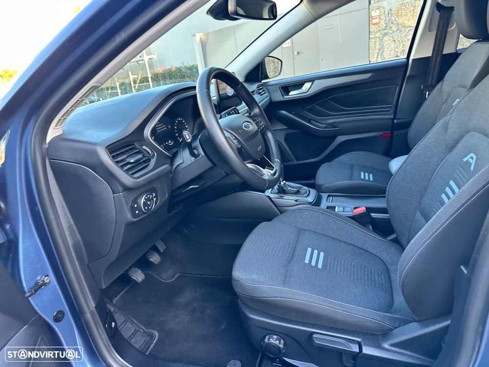Ford Focus 1.0 EcoBoost MHEV Active X - 29