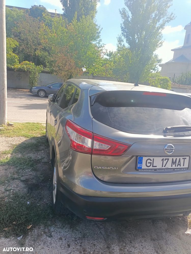 Nissan Qashqai 1.6 DCI DPF Start/Stop acenta - 14