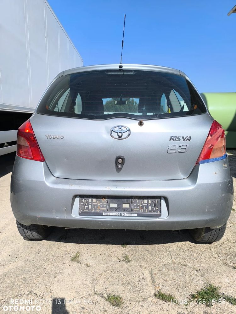 Toyota Yaris 1.3 Luna - 6