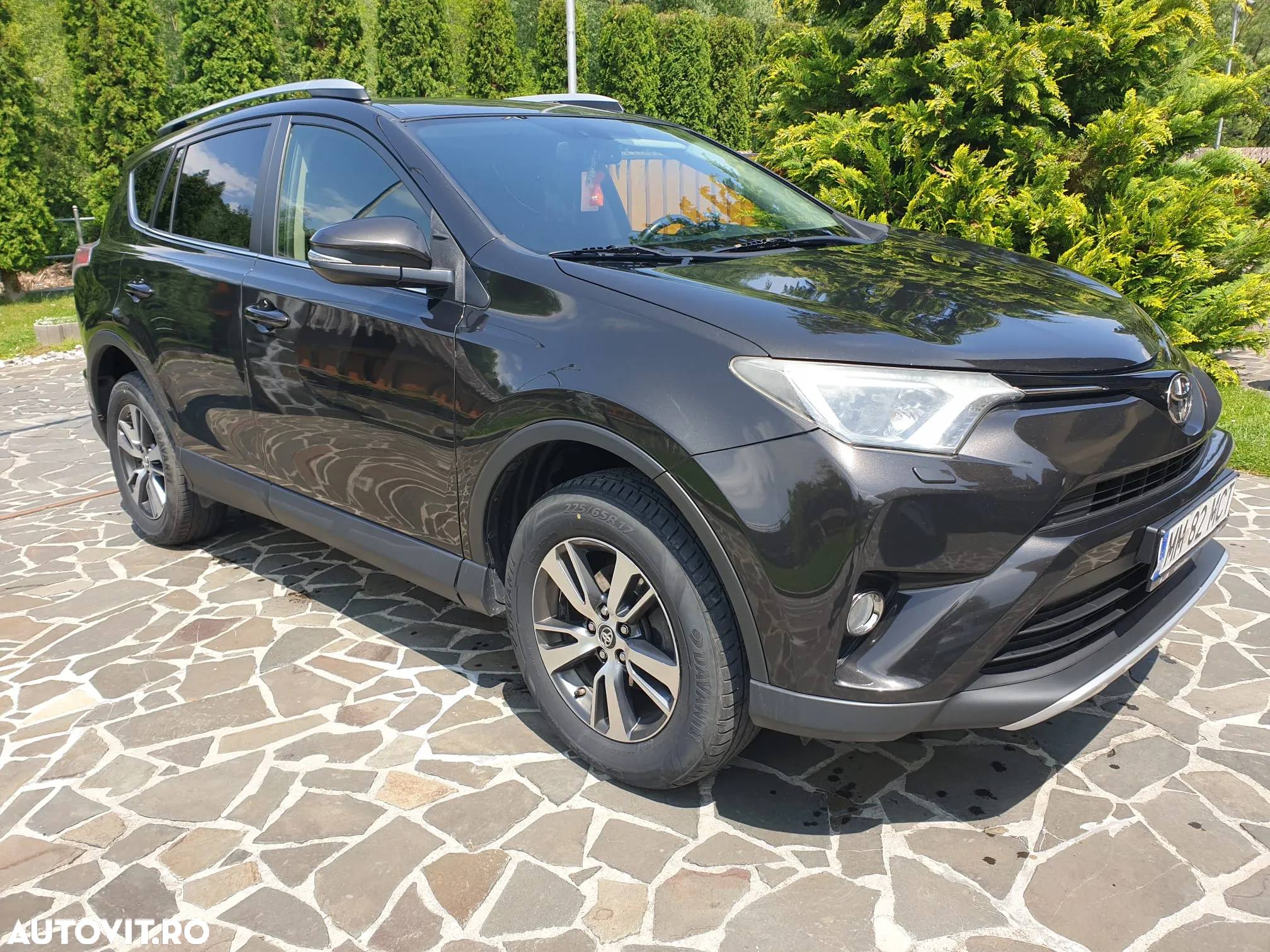 Toyota RAV4 - 3
