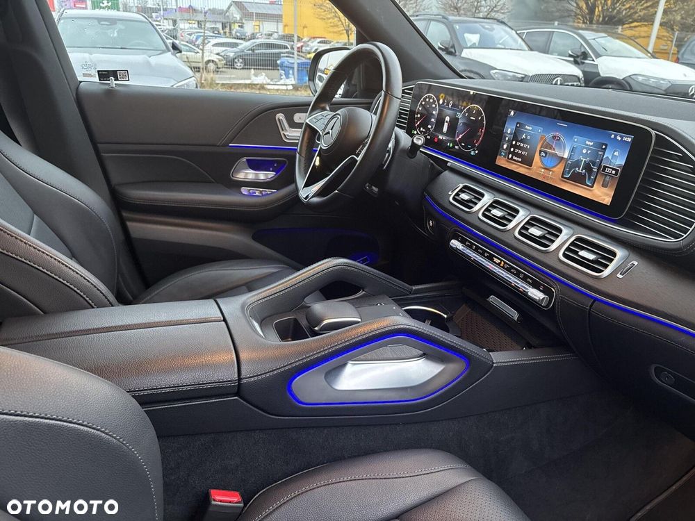 Mercedes-Benz GLE - 16