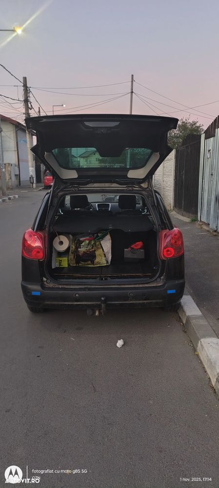 Peugeot 207 SW 95 VTi Family - 9