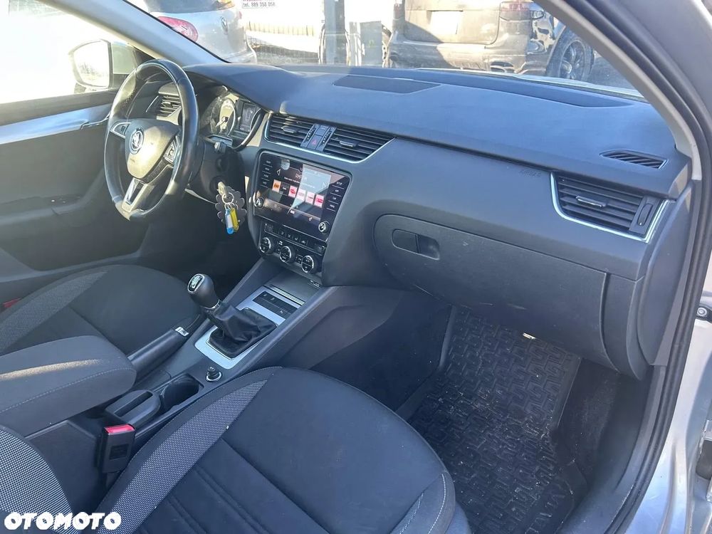 Skoda Octavia 2.0 TDI Style - 22