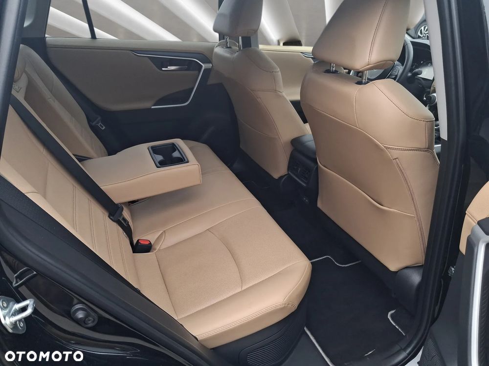 Toyota RAV4 2.5 Hybrid Executive 4x2 - 24