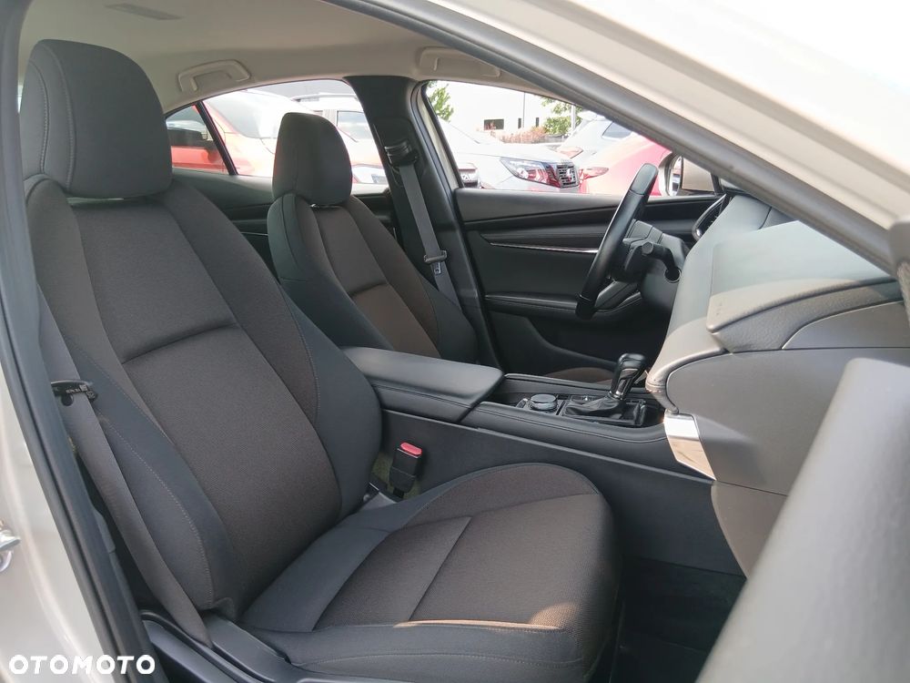 Mazda 3 - 20