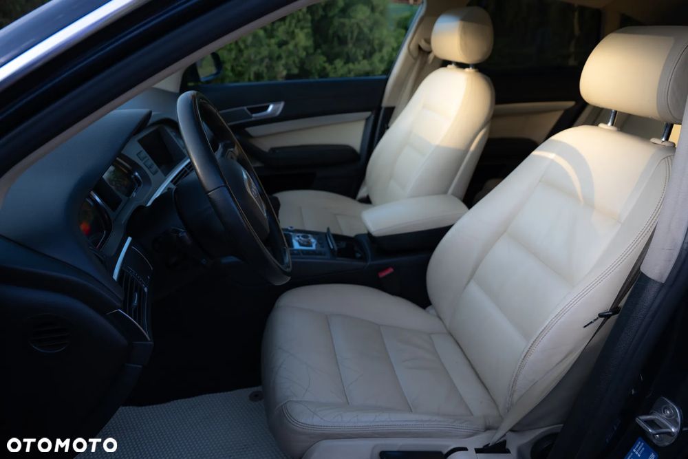 Audi A6 Limousine 2.4 - 30