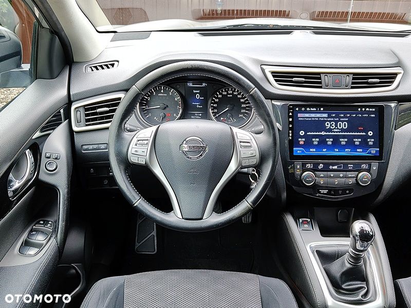 Nissan Qashqai 1.2 DIG-T Visia - 7