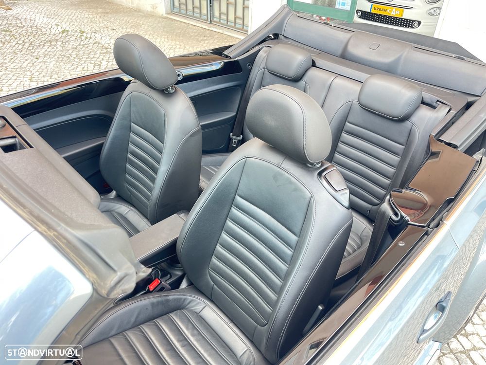 VW New Beetle Cabriolet 1.4 TSI DSG (BlueMotion Tech) Sound - 17