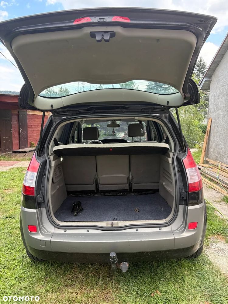 Renault Scenic - 6