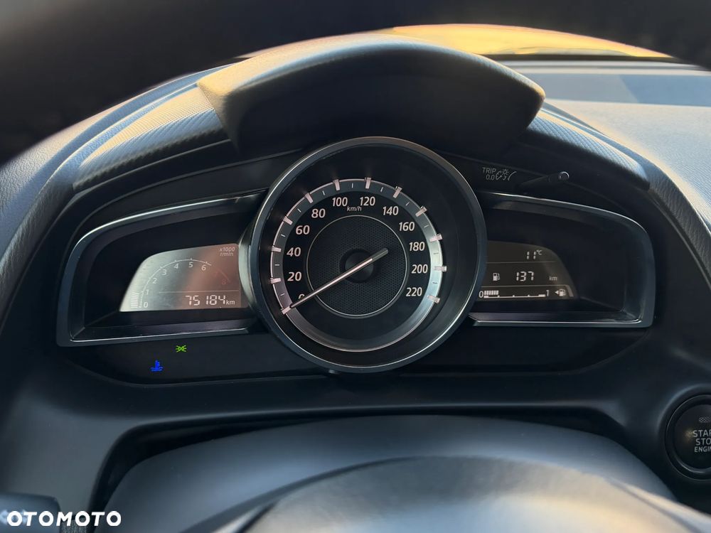 Mazda 2 SKYACTIV-G 90 Red Edition - 11