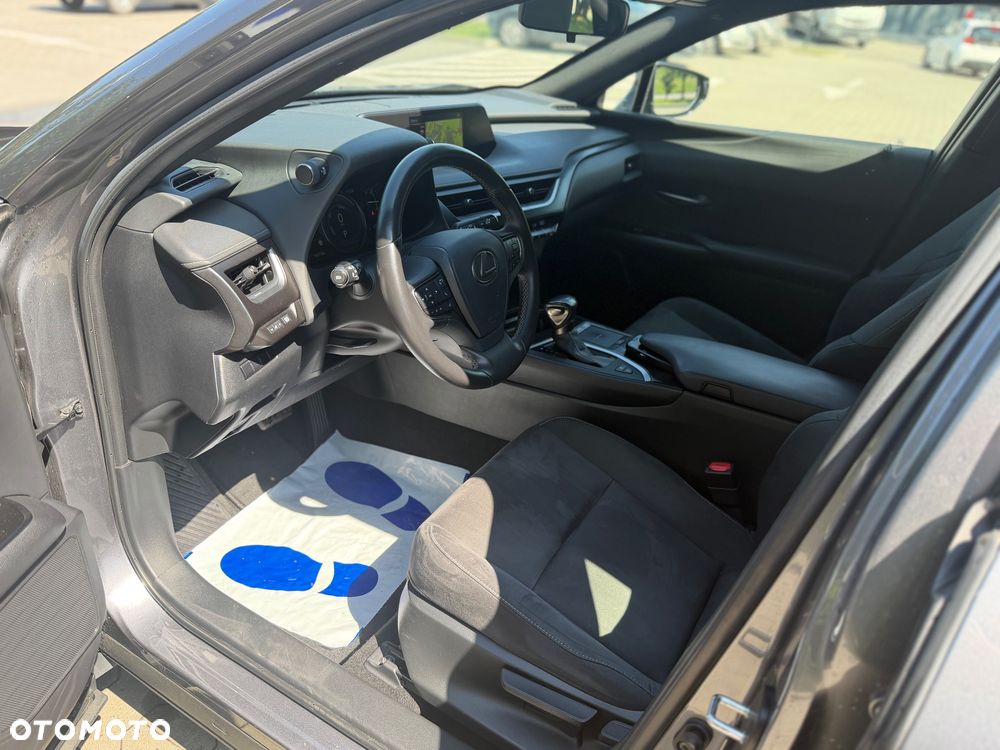 Lexus UX 250h GPF Business Edition AWD - 11
