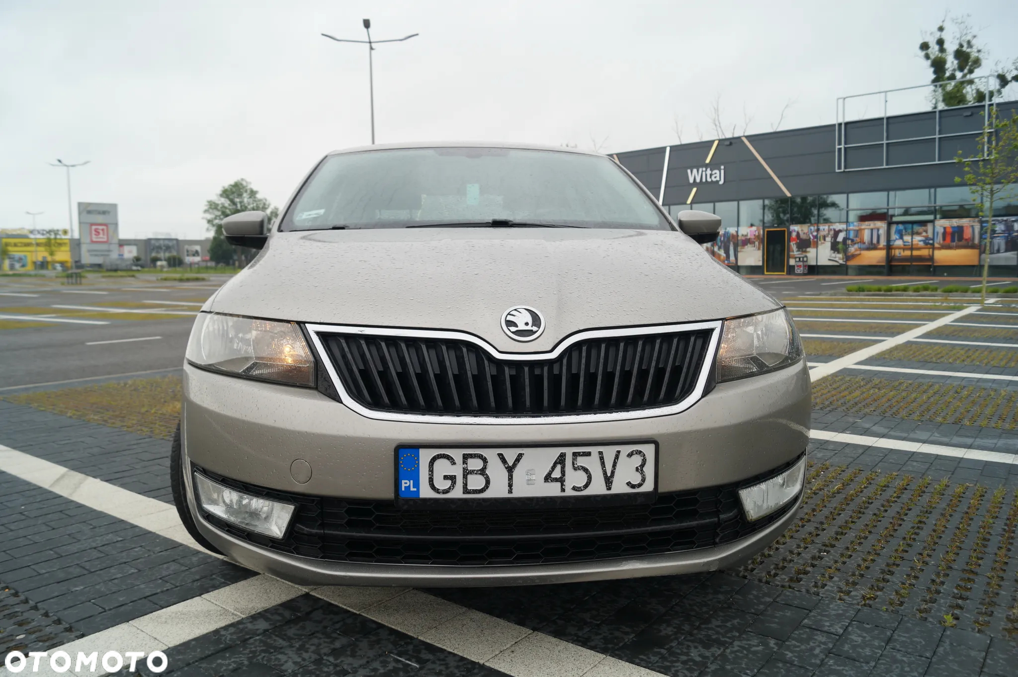 Skoda RAPID - 6