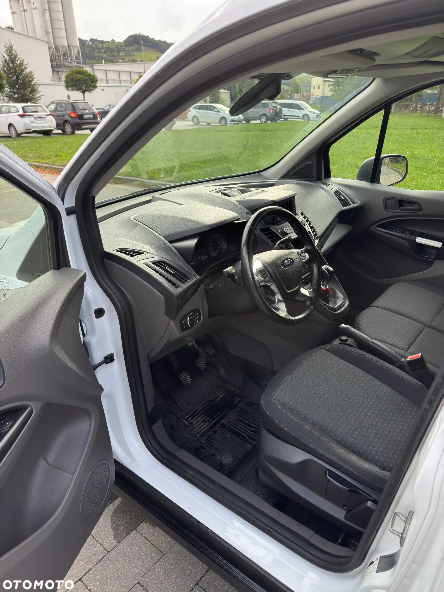 Ford Transit Connect - 3