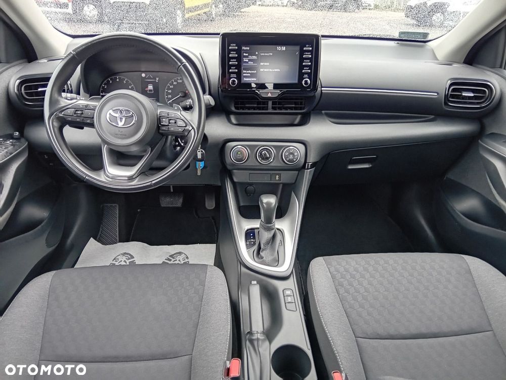 Toyota Yaris 1.5 Comfort CVT - 5
