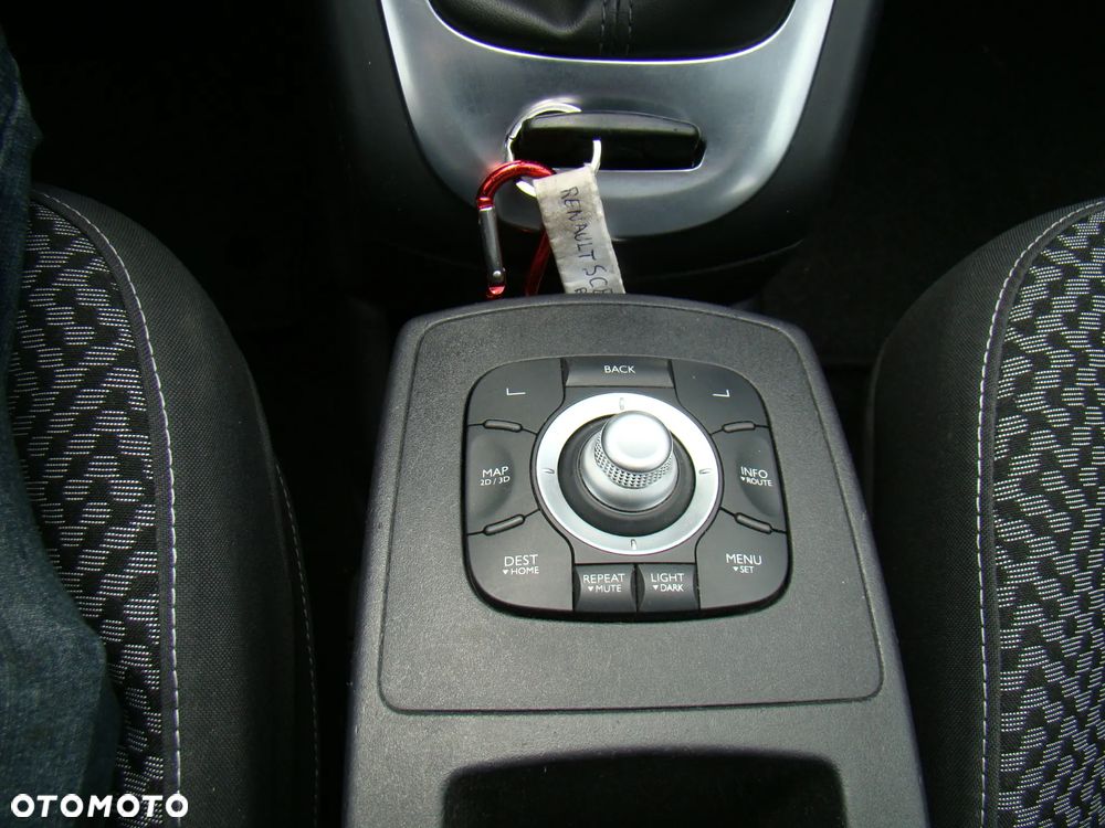 Renault Scenic 1.6 16V 110 TomTom Edition - 6