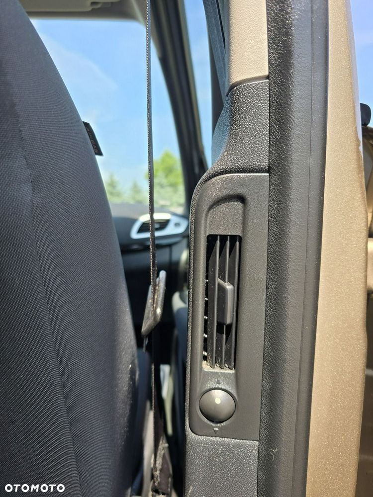 Renault Grand Scenic - 29