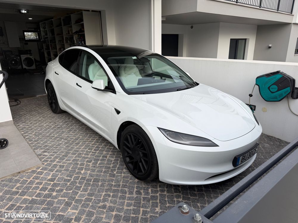 Tesla Model 3 Tração Traseira Premium - 1
