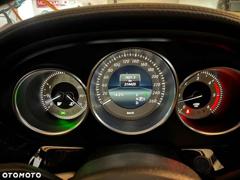 Mercedes-Benz CLS - 12