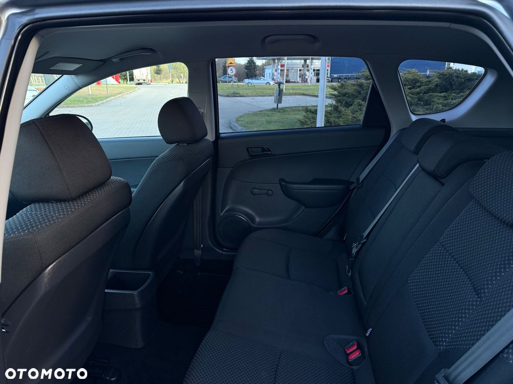 Hyundai i30 i30cw 1.6 Edition Plus - 14