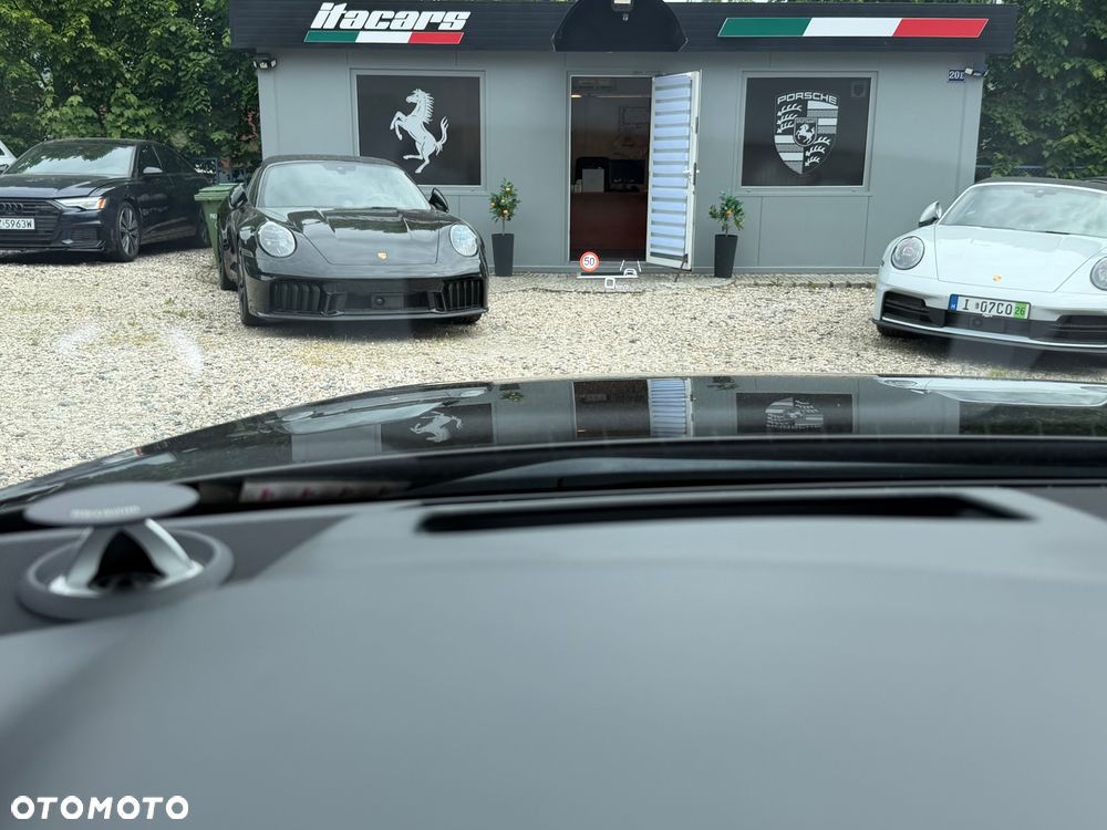 Audi S8 - 24