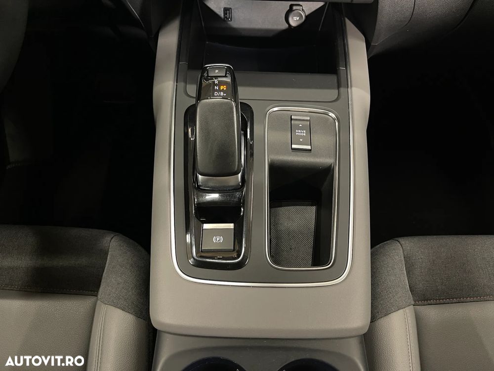 Citroën C5 Aircross 1.6 PHEV FWD 225 EAT8 Shine - 24