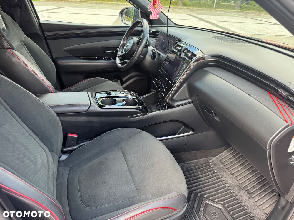 Hyundai Tucson - 16