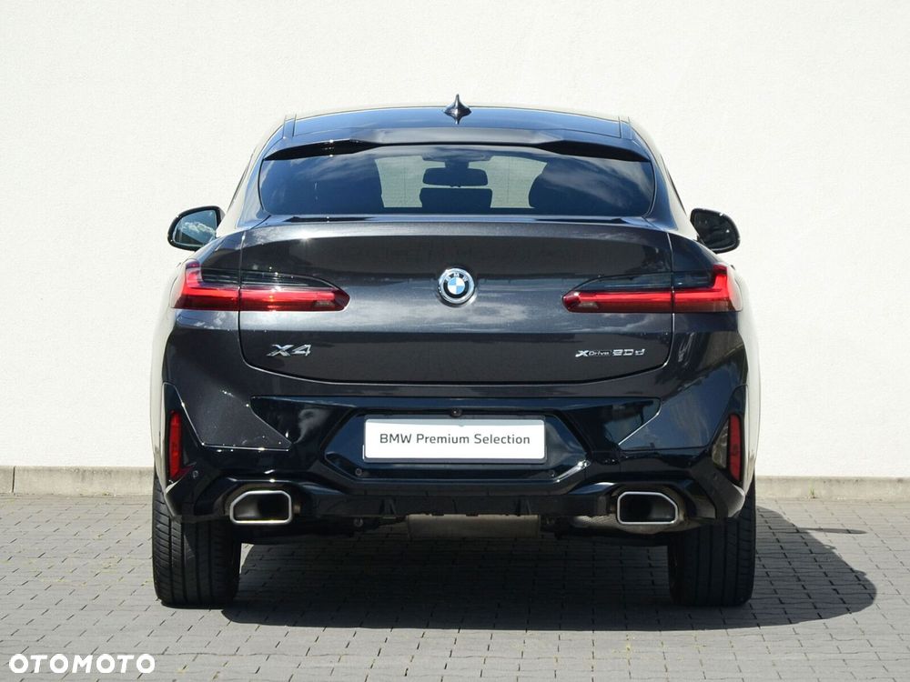 BMW X4 - 11