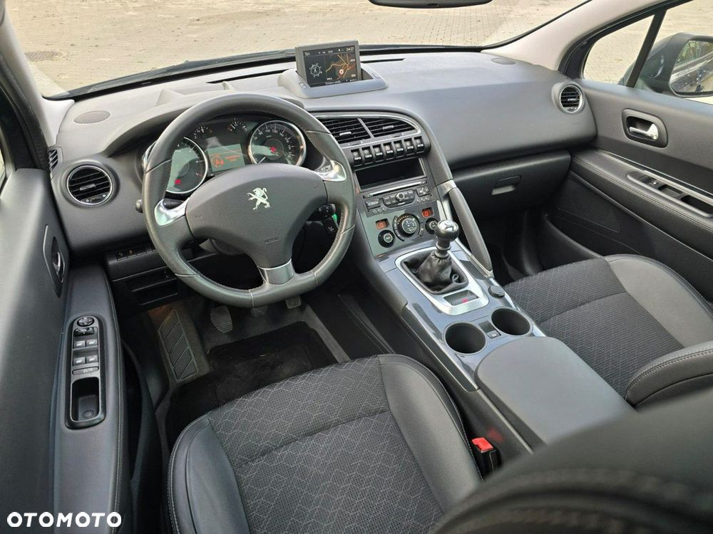 Peugeot 3008 - 25