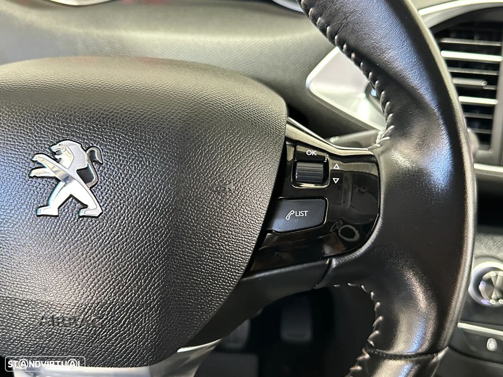 Peugeot 308 SW 1.5 BlueHDi Style - 26