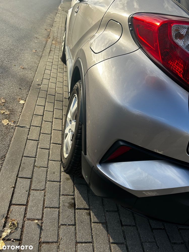Toyota C-HR 1.2 T Premium - 26
