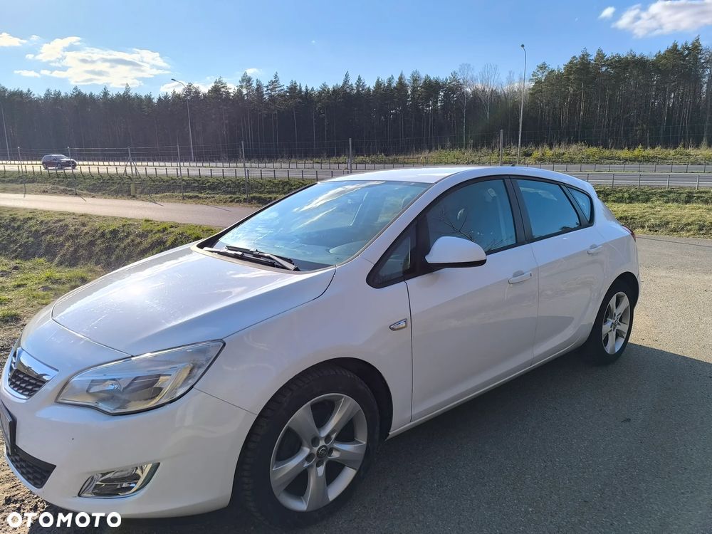 Opel Astra 1.6 Enjoy - 6