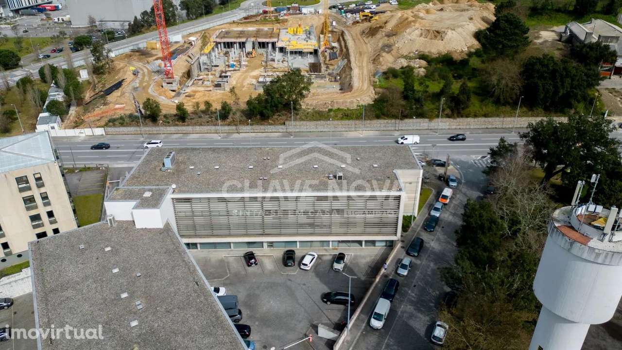 Prédio de Escritórios situado na Maia - Grande imagem: 4/18
