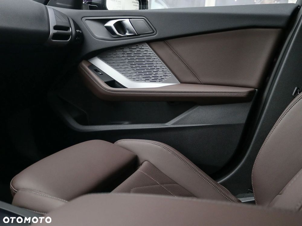 BMW Seria 1 118d M Sport sport - 24