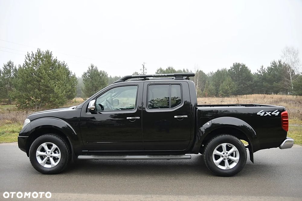 Nissan Navara 2.5 D Platinum - 6