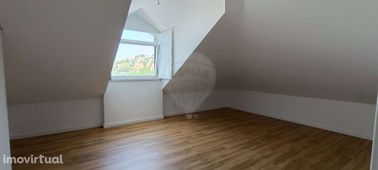 Apartamento T2 para arrendamento - Grande imagem: 4/15