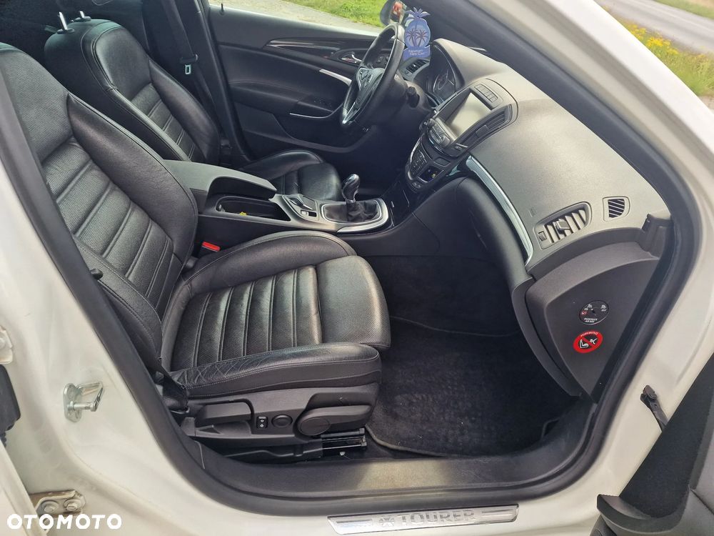 Opel Insignia 2.0 CDTI 4x4 Country Tourer ecoFLEX - 28