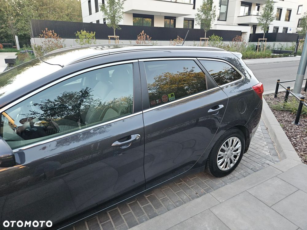 Kia Ceed Cee'd 1.6 GDI Business Line - 4