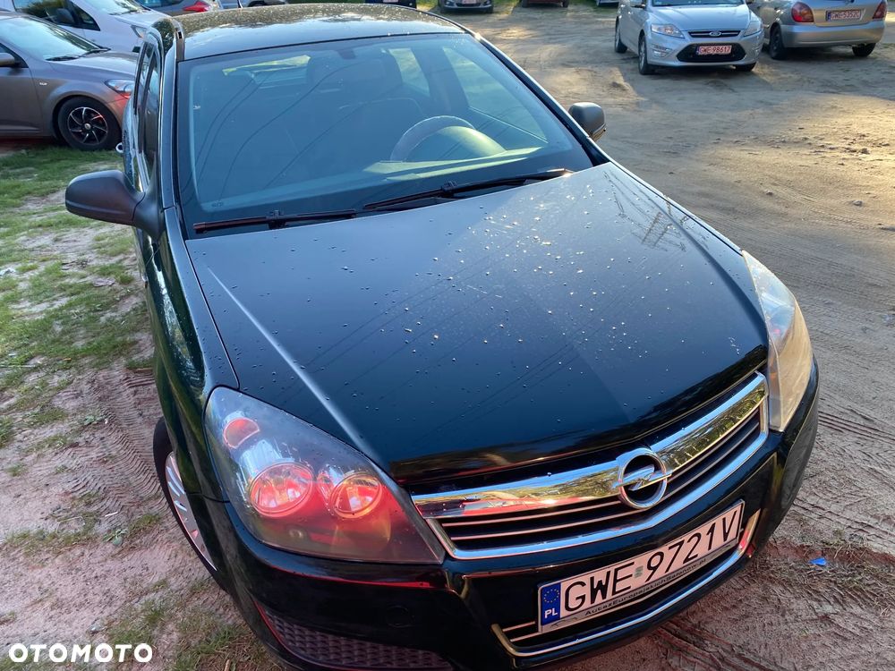 Opel Astra 1.7 CDTI DPF Design Edition - 2