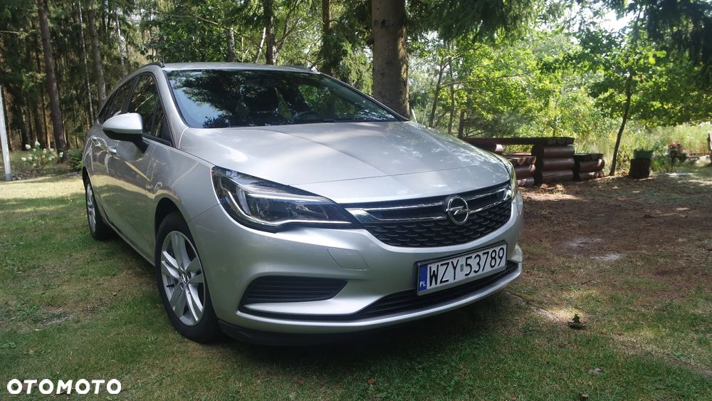 Opel Astra - 2